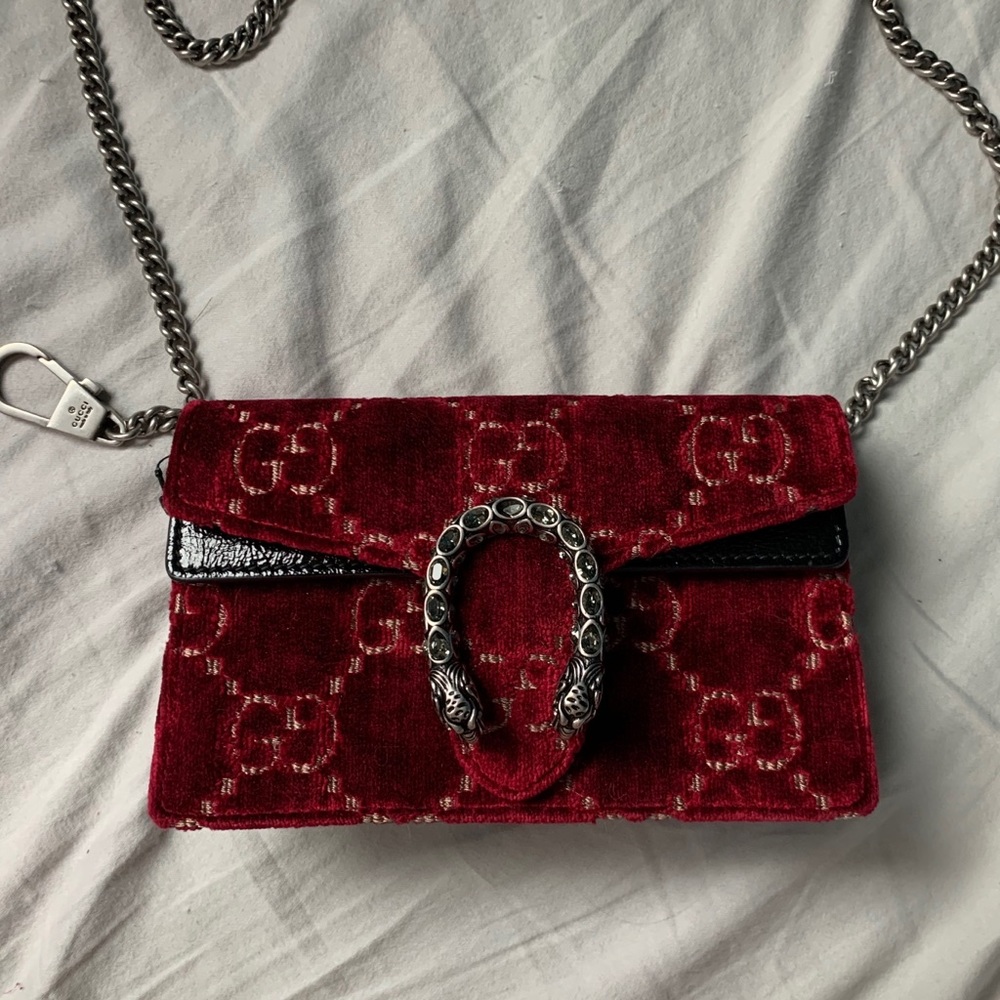Gucci Dionysus Embossed Velvet Shoulder Bag